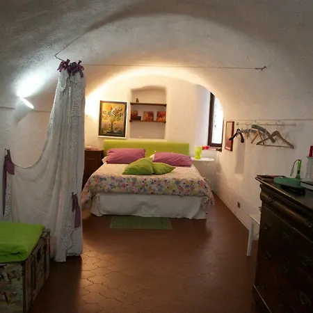 Le Violette Daire Dolceacqua